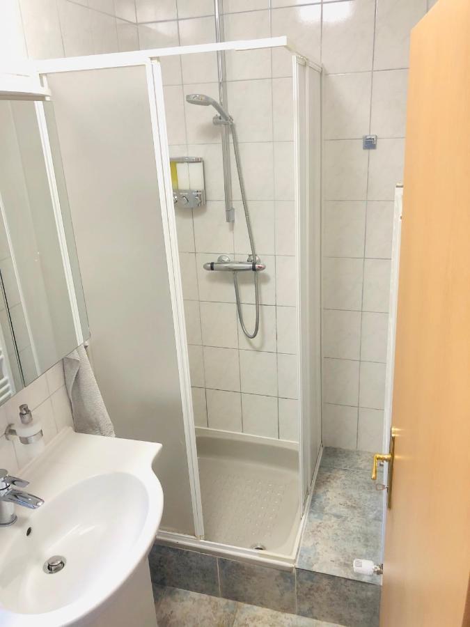 Orchideen Apartment วิลลาค ภายนอก รูปภาพ